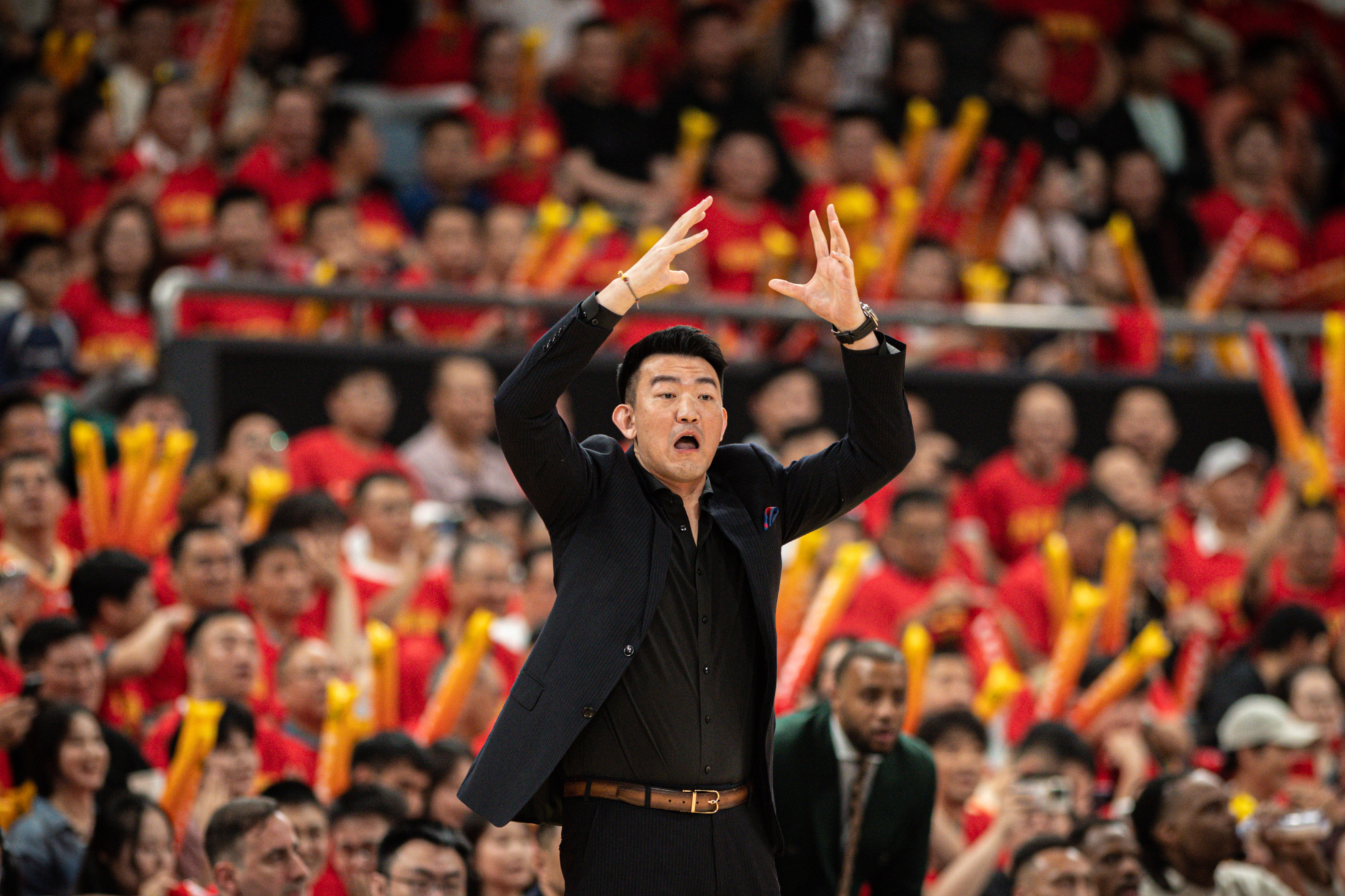 包含足总杯转会期再迎强敌;奥兰多魔术扳平良机;主帅态度:底气十足;临场指挥获称赞的词条 包含足总杯转会期再迎强敌;奥兰多魔术扳平良机;主帅态度:底气十足;临场指挥获称赞的词条