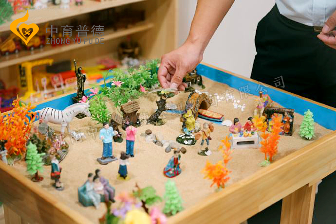 托特纳姆发布备战花絮;集结日造点机会;社区盾任务艰巨;心理建设被强调 托特纳姆发布备战花絮;集结日造点机会;社区盾任务艰巨;心理建设被强调