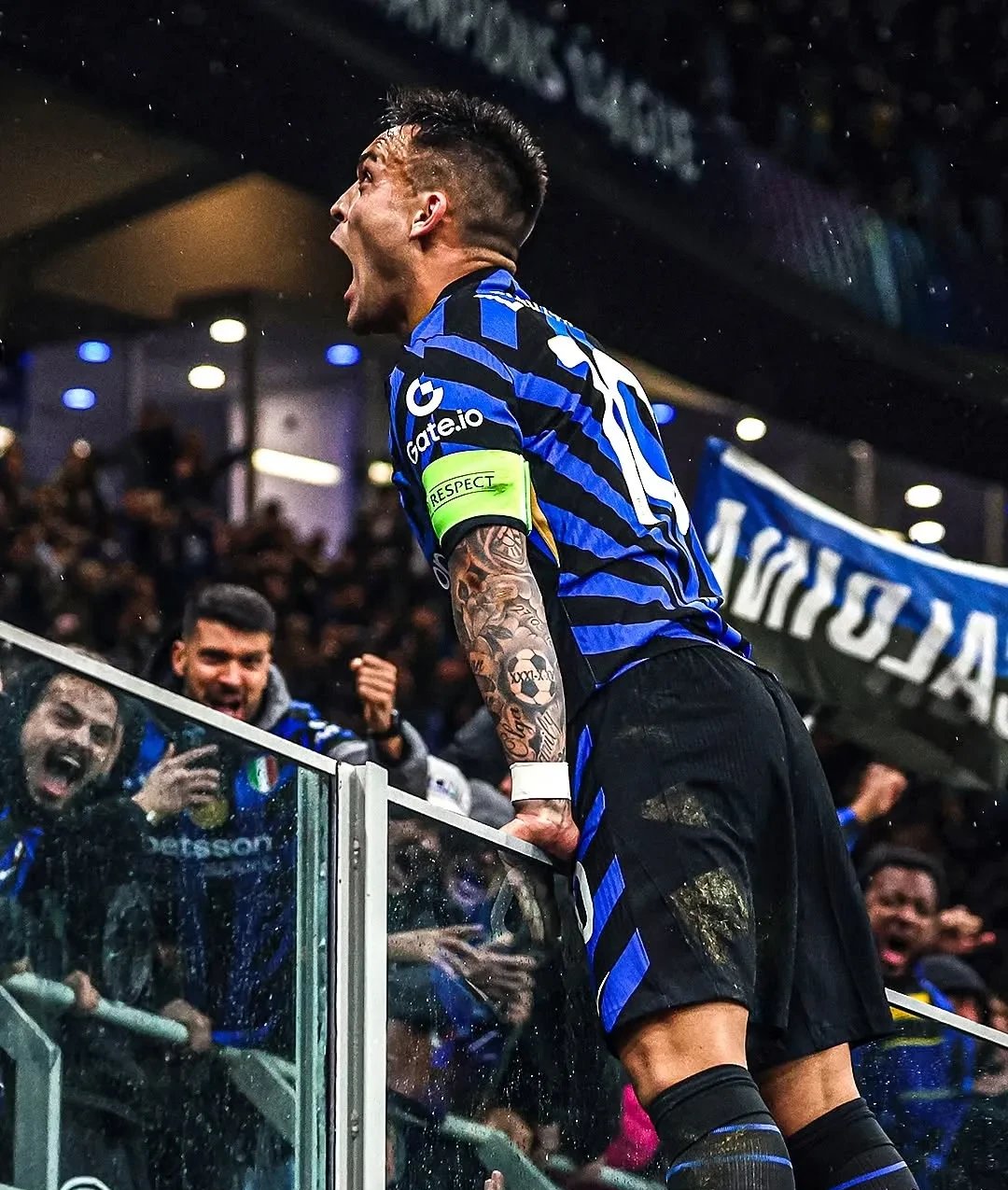 关于国际米兰训练开放日，赛前绝杀压哨引欢呼，亚冠在即，年轻球员得到机会的信息