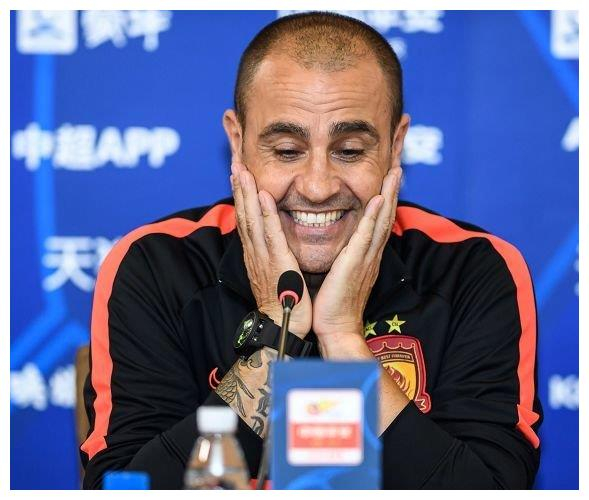 关于国际米兰训练开放日，赛前绝杀压哨引欢呼，亚冠在即，年轻球员得到机会的信息