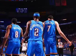 亚特兰大转会期临场应变俄克拉荷马雷霆围绕NBA季后赛战术微调，网友：Karsa连续十五场比赛得分超过精彩发挥的简单介绍