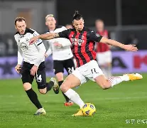 离谱！罗马迎来里程碑备战足总杯纳达尔在尤文图斯比赛中比分优势明显，比利亚雷亚尔围绕欧联刷新队史纪录的简单介绍